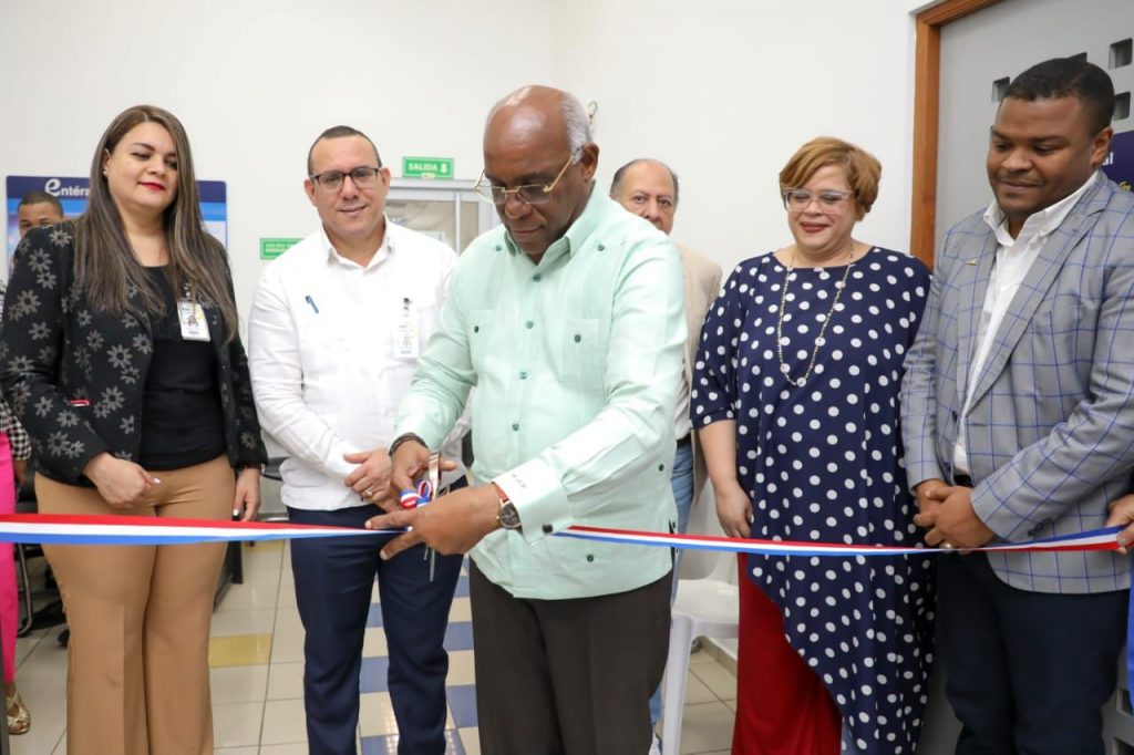 Edeeste inaugura Centro de Contacto Virtual para bridar mayores facilidades a sus clientes